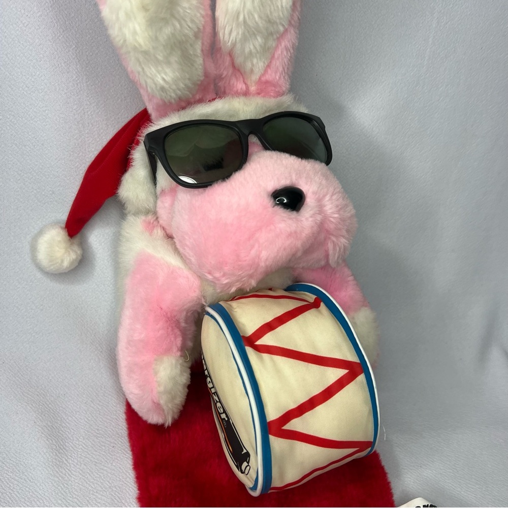 1993 Eveready Energizer Bunny Plush Christmas Stocking Red White Pink - Picture 3 of 10
